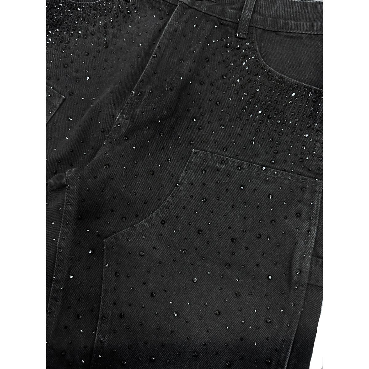 Politics | Oscar Jorts - Jet Black