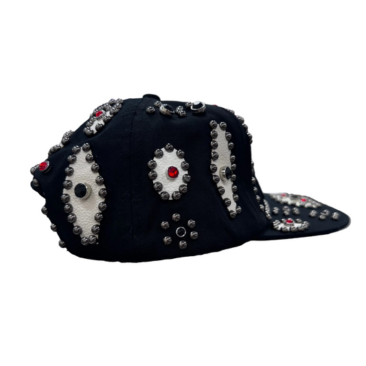 MONUMENTAL HAT