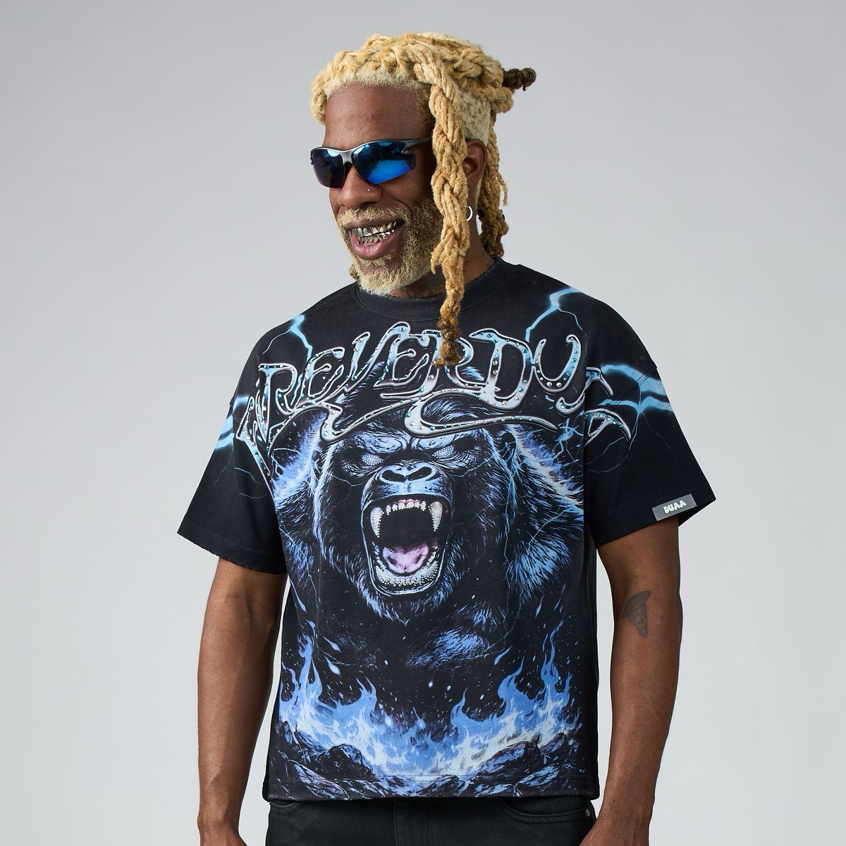 Duaa | Electric Tee