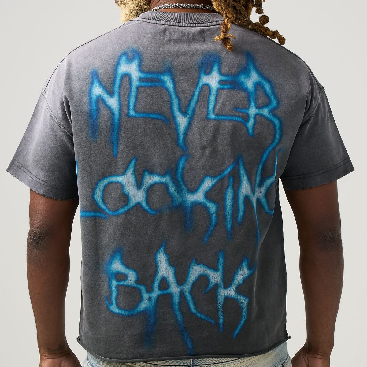 duaa-butterfly-tee-shirt-washed-grey-blue-6-rings-clothing