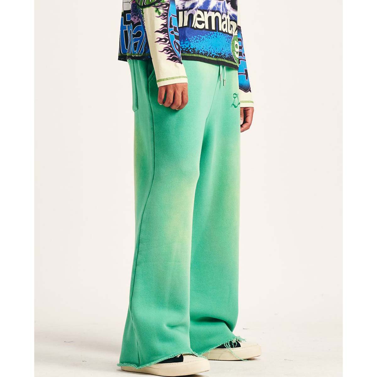 Diet Starts Monday Chainstitch Sweatpants in Green — 6 Rings Boutique