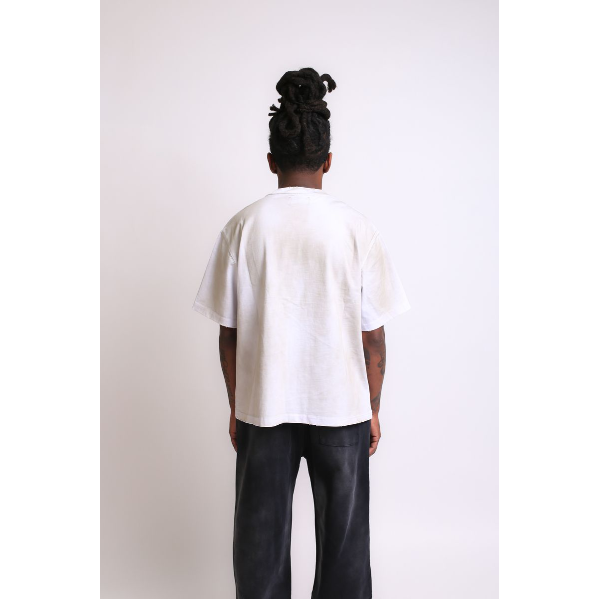 elements-of-art-collage-tee-white-red-6-rings-clothing