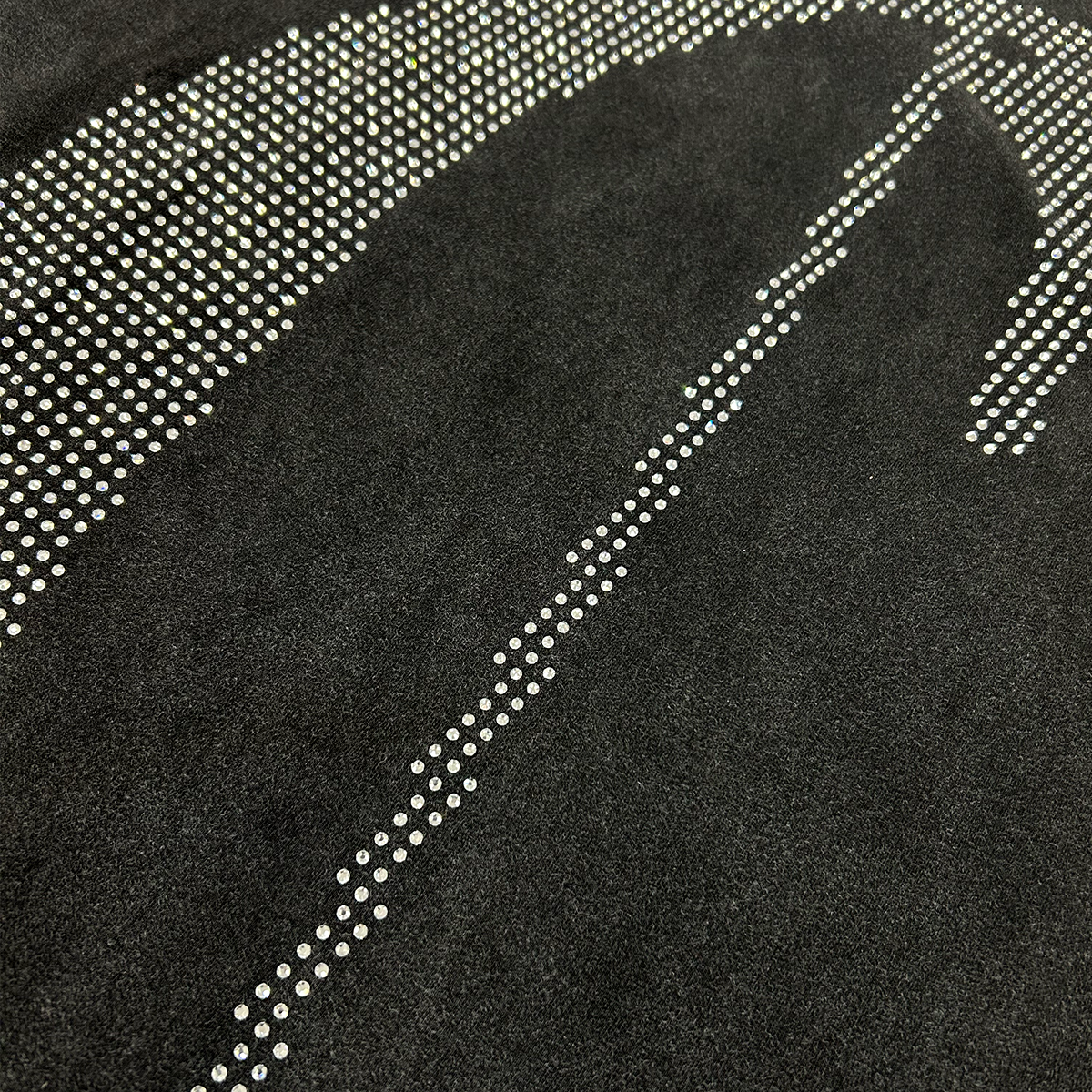 concept-la-midnight-rhinestone-tee-black-6-rings-clothing