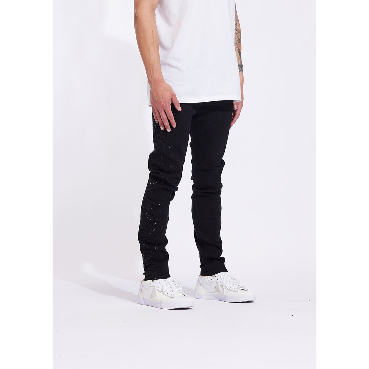 embellish-frost-rhinestone-denim-black-6-rings-clothing