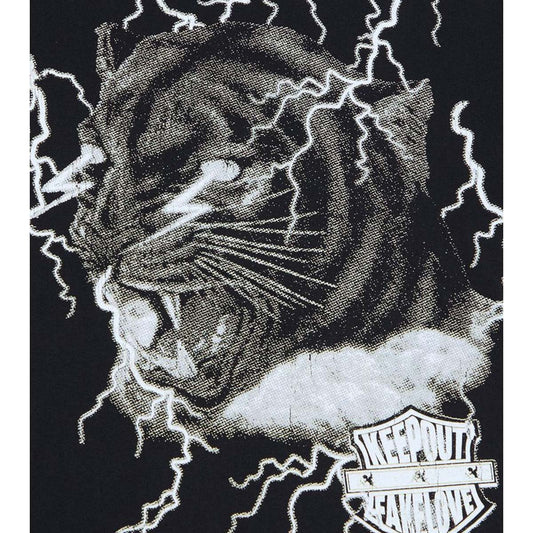 keep-out-fake-love-face-off-limo-black-tee-6-rings-clothing