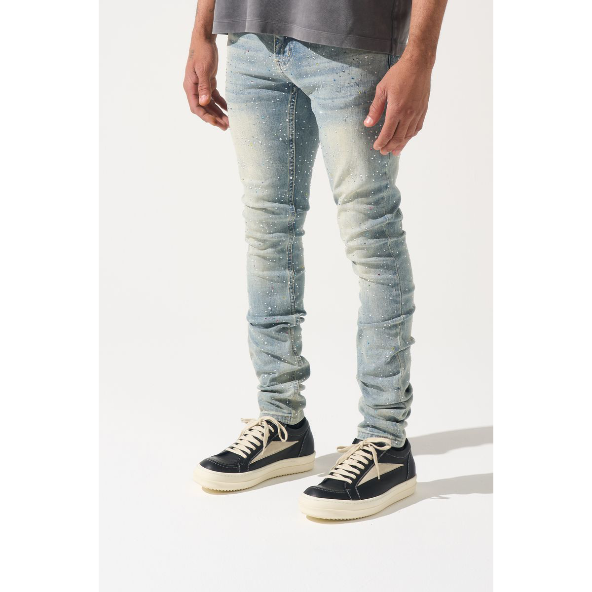 serenede-franchise-jeans-rhinestone-jeans-6-rings-clothing