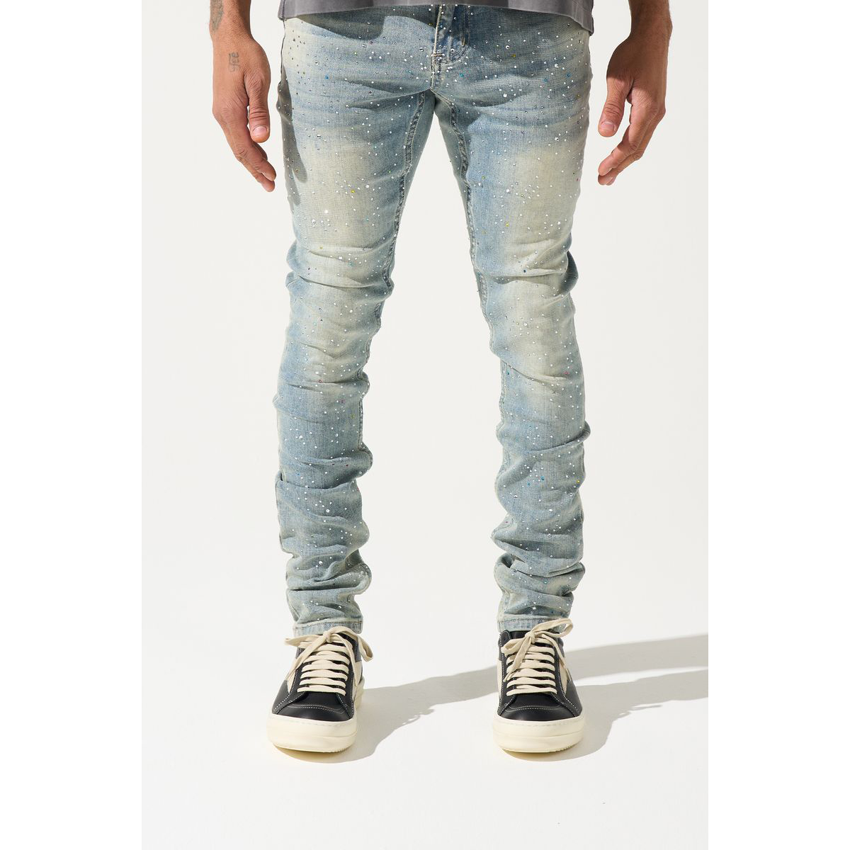 serenede-franchise-jeans-rhinestone-jeans-6-rings-clothing