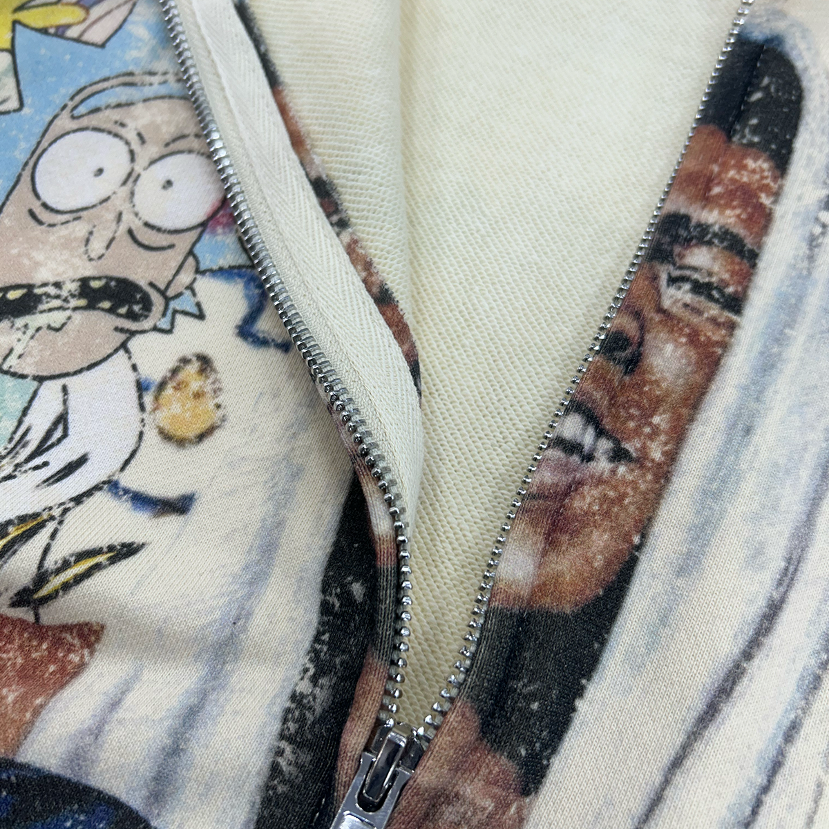 the-syndicate-power-in-unity-graphic-zip-hoodie-6-rings-clothing