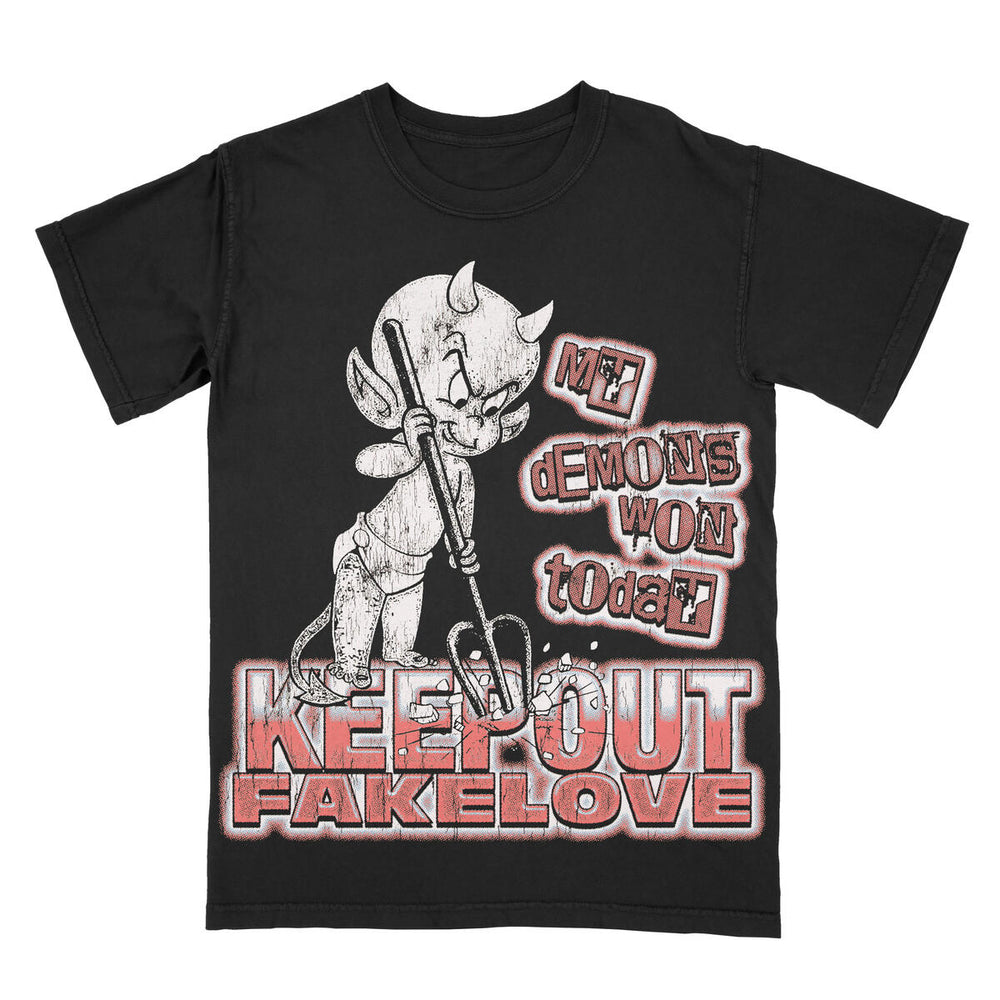 keep-out-fake-love-demons-black-red-6-rings-clothing