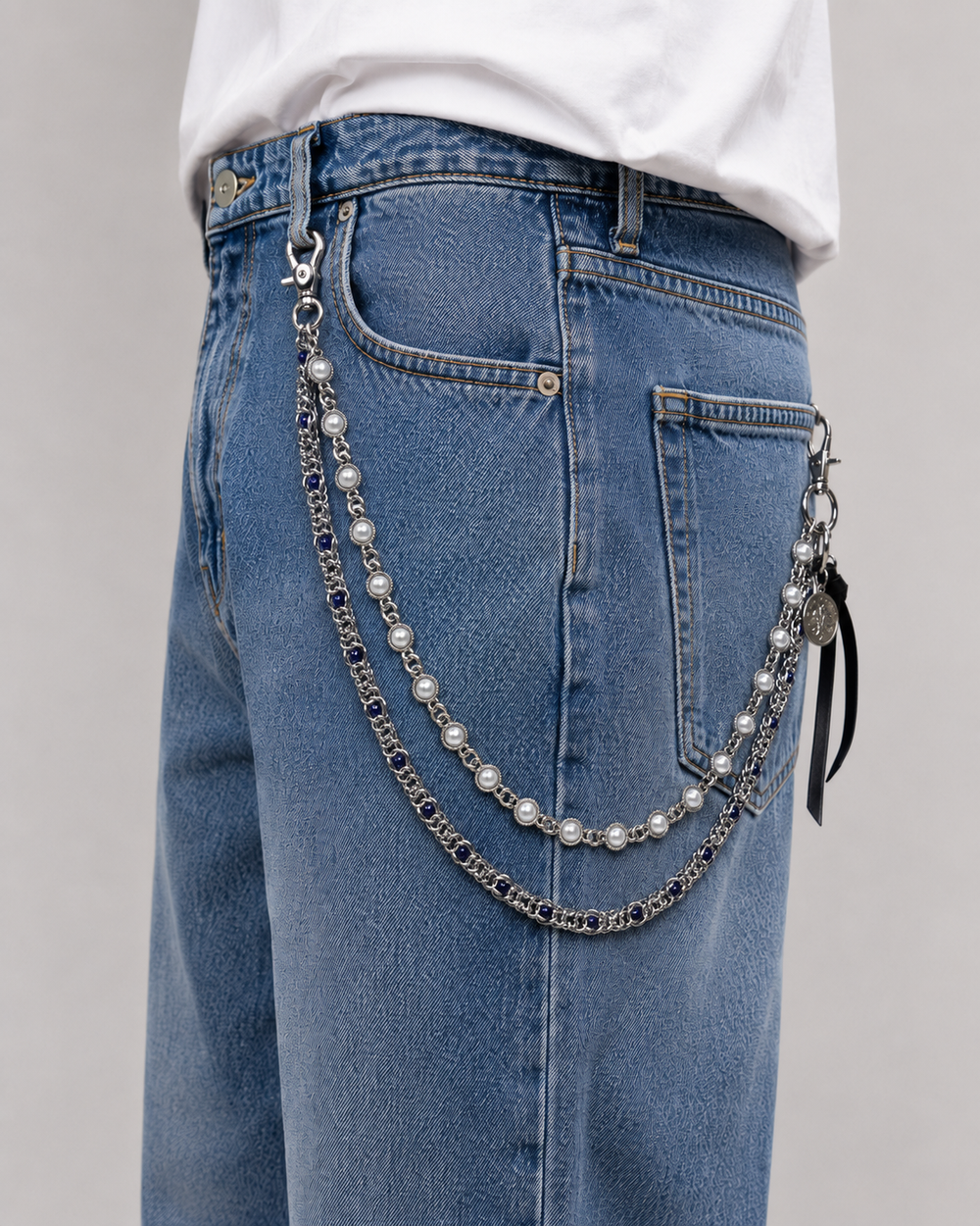 Wallet Chain | The Royal Blue