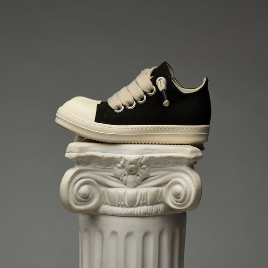 Salm 28 - Galaxy Shoes - Black