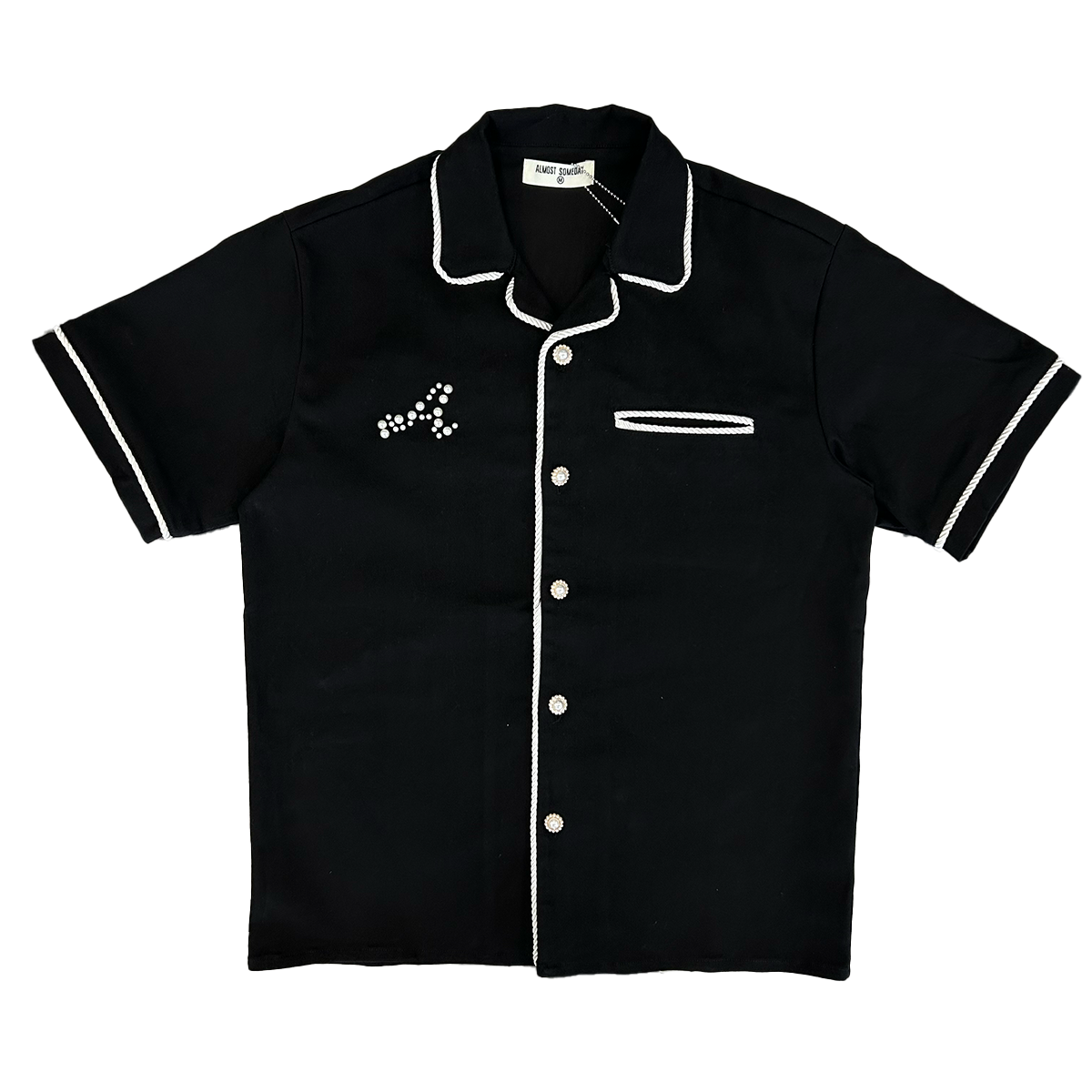 almost-someday-belfort-pearl-button-up-black-6-rings-clothing