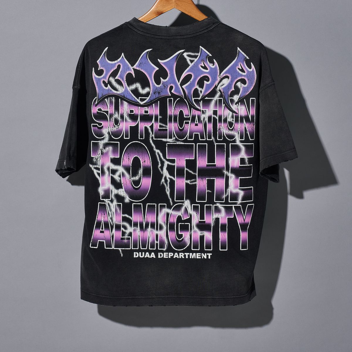 duaa-element-almighty-tee-washed-black-6-rings-clothing