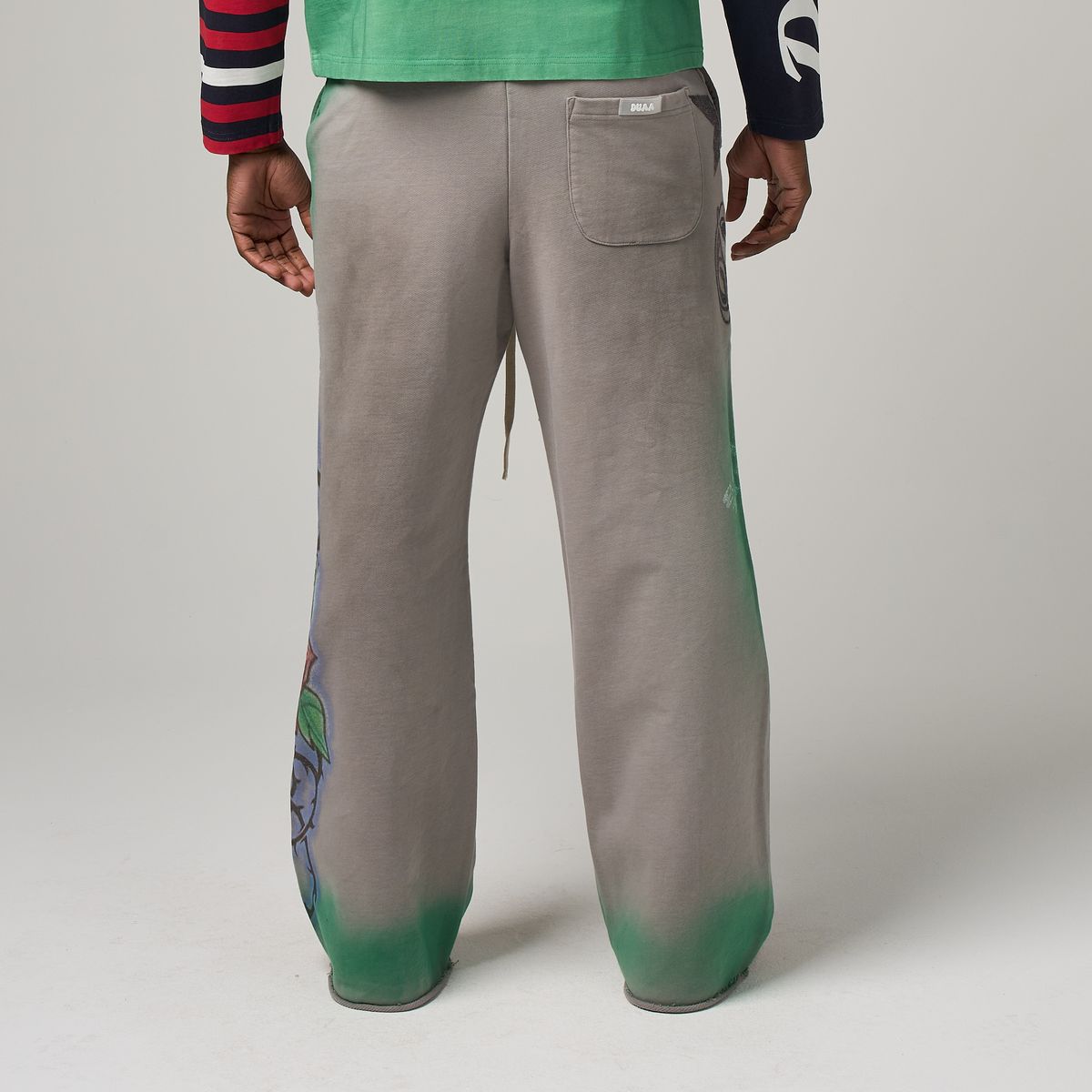 duaa-jaws-sweat-pants-6-rings-clothing