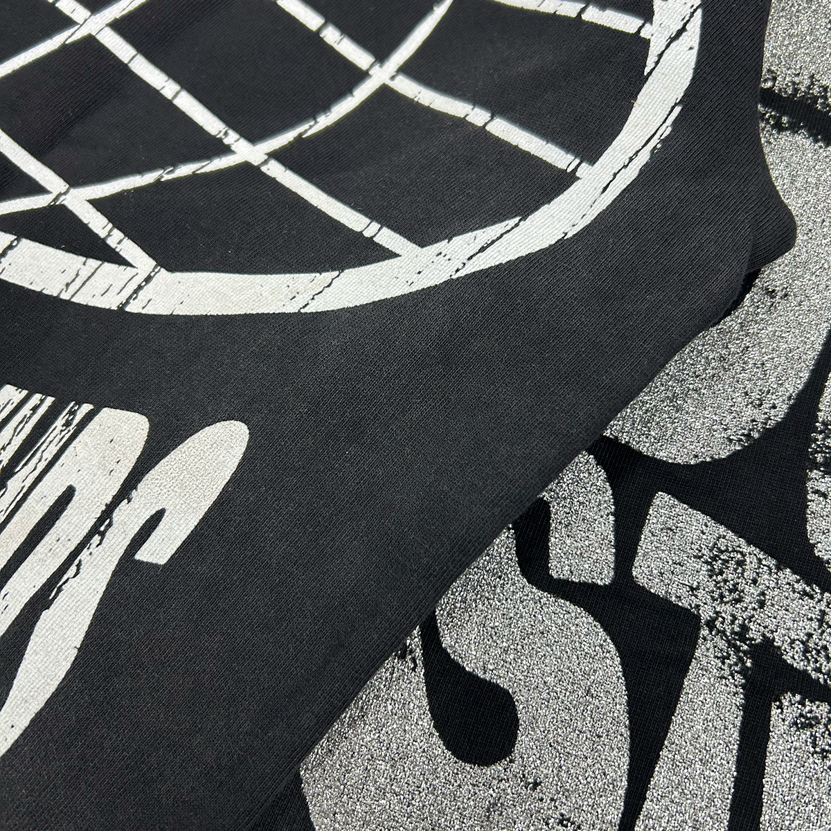 roughplay-moon-walker-long-sleeve-black-6-rings-clothing