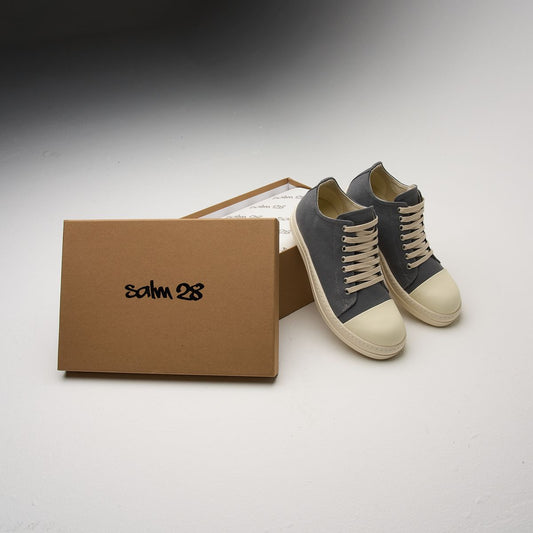 salm-28-marble-shoes-gray-6-rings-clothing