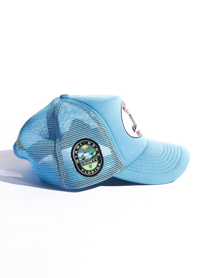 reference-skyline-trucker-light-blue-6-rings-clothing