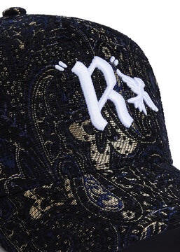 Reference | LUXE - Dark Blue